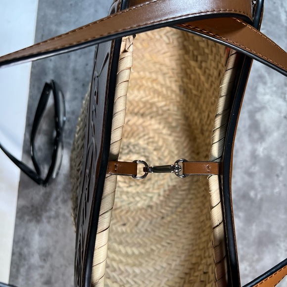 Christian Louboutin Straw Handbag - Picture 4 of 7